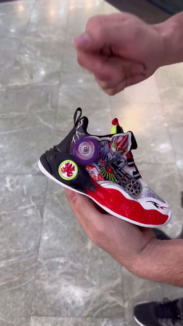 Kids’ Beyblade LED Light-Up Sneakers – Spin & Shine Edition - Image 3
