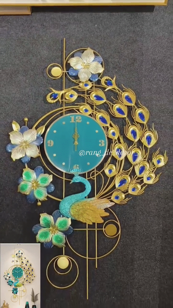 Royal Peacock Feather Metal Wall Clock – Decorative Art Timepiece - Image 3