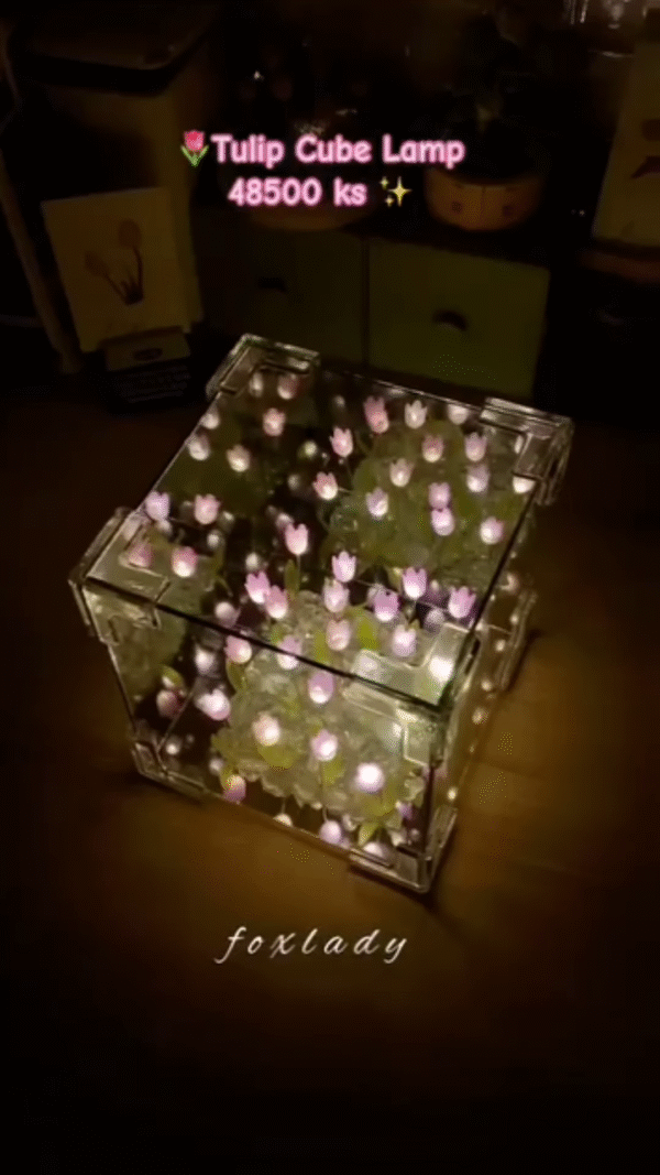 🌷 Tulip Cube LED Lamp - Image 3