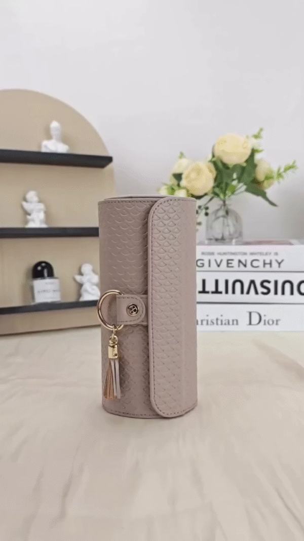 Rotating Travel Jewelry Organizer Case