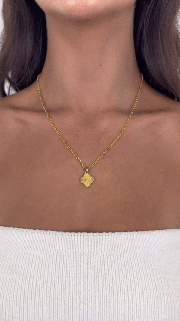 Solid Heart Pendant Necklace - Image 6
