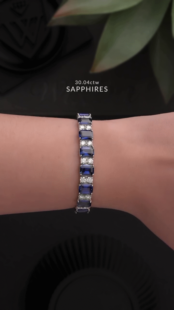 Floral Bloom Diamond Bracelet - Image 3