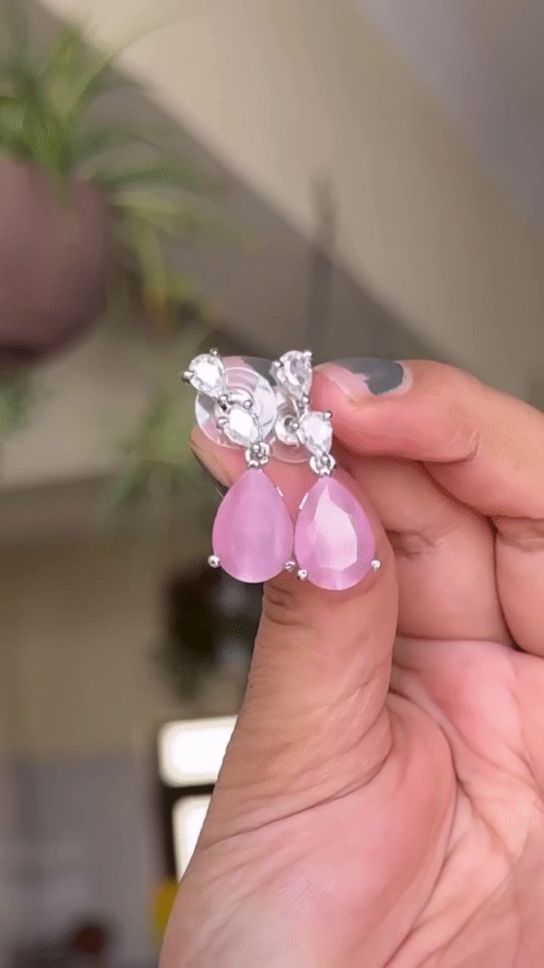 Pear-Shaped Gem and Crystal Drop Tennis Necklace - Image 3